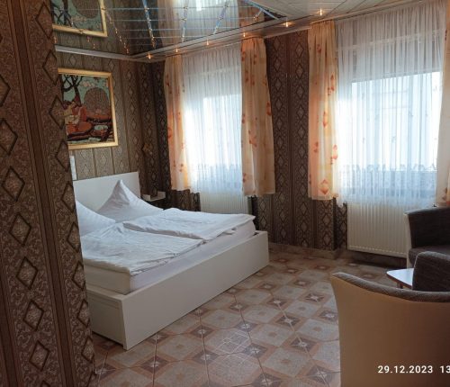 Teilausschnitt vom Doppelzimmer Apartment Nr. 12 mit eigener Sauna im 1 OG