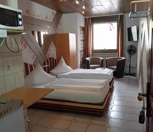 Charmantes Doppelzimmer Central Hotel Schwetzingen zentrale Lage