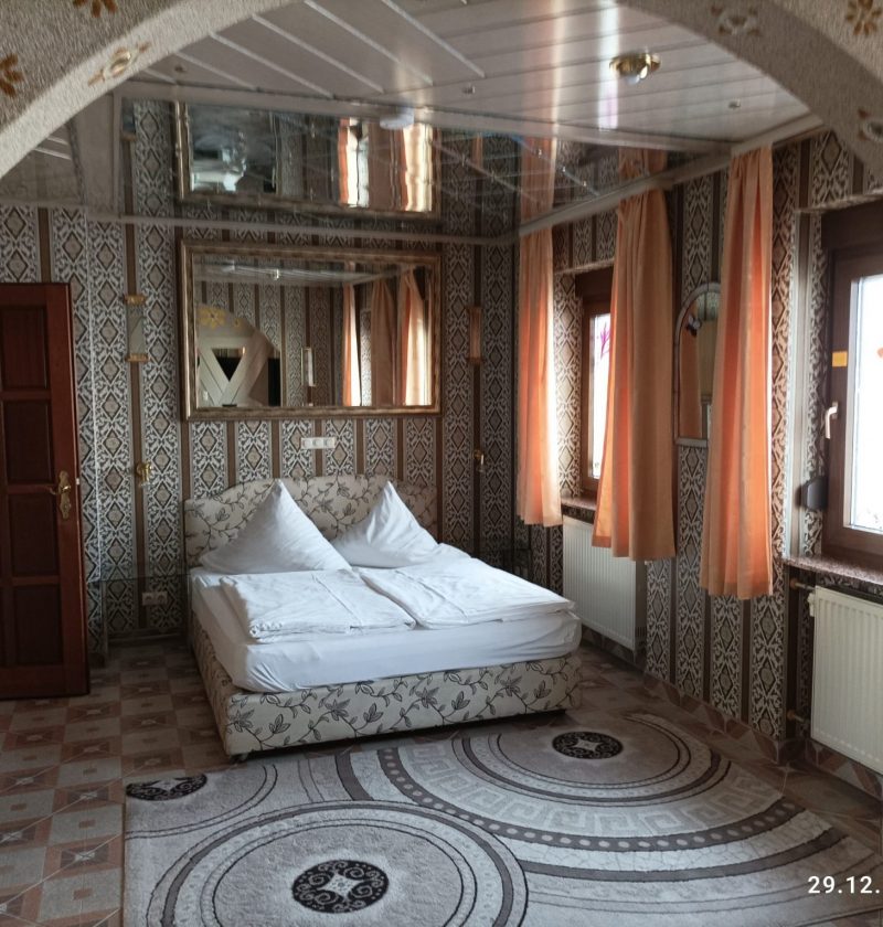 großes Doppelzimmer Apartment Nr. 13 im EG